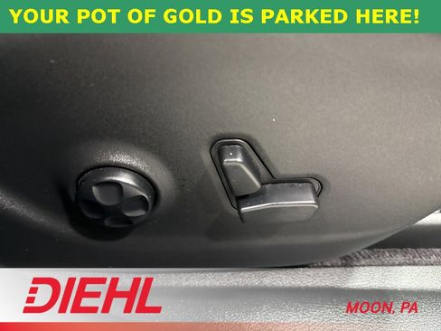 Used 2019 Jeep Cherokee Trailhawk image 16