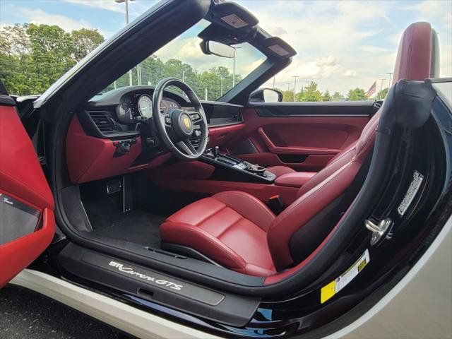 Used 2022 Porsche 911 Carrera GTS RWD image 24