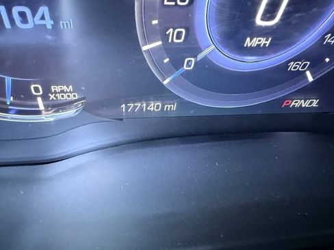 Used 2019 Cadillac Escalade ESV 2WD image 21