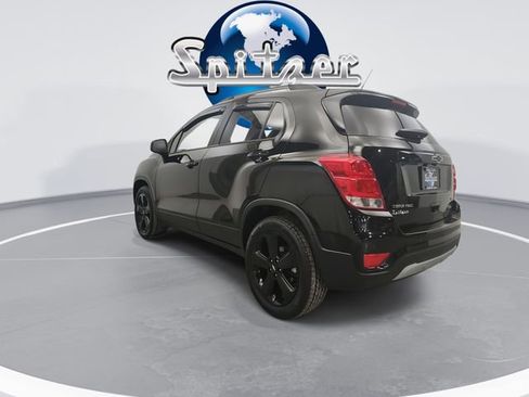 Used 2018 Chevrolet Trax Premier w/ Midnight Edition image 8