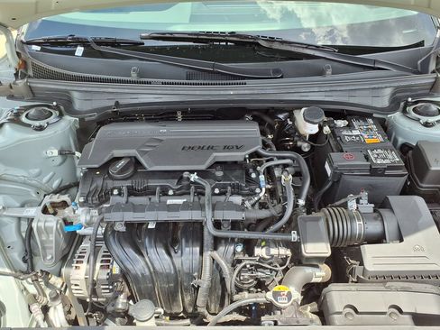 Used 2025 Kia K4 FWD image 33