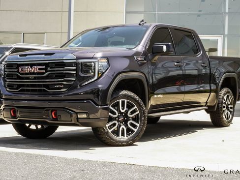 Used 2024 GMC Sierra 1500 AT4 w/ Technology Package AWD/4WD image 1