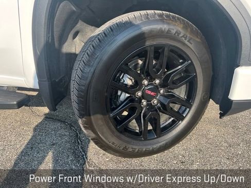 Used 2024 GMC Sierra 1500 Elevation w/ LPO, Elevation Black Package AWD/4WD image 19
