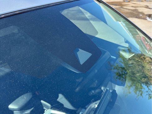 Used 2023 Toyota RAV4 LE image 12