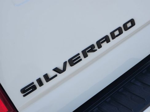 Used 2022 Chevrolet Silverado 3500 LTZ w/ LTZ Plus Package AWD/4WD image 12