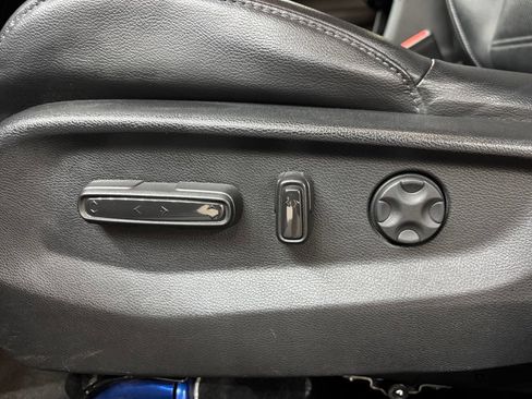 Used 2020 Honda CR-V EX-L image 27