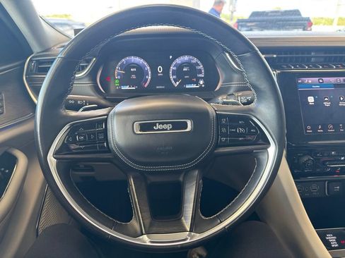 Used 2021 Jeep Grand Cherokee High Altitude AWD/4WD image 16
