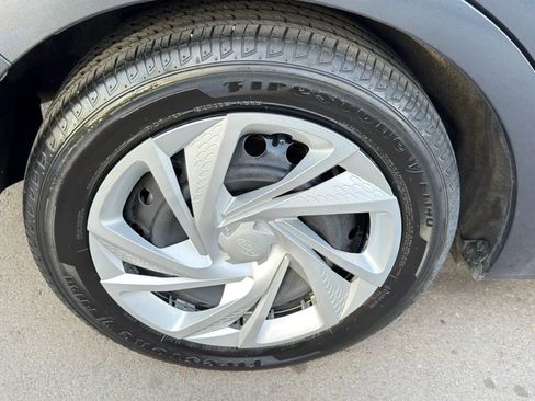 Used 2024 Subaru Impreza 2.0i image 20