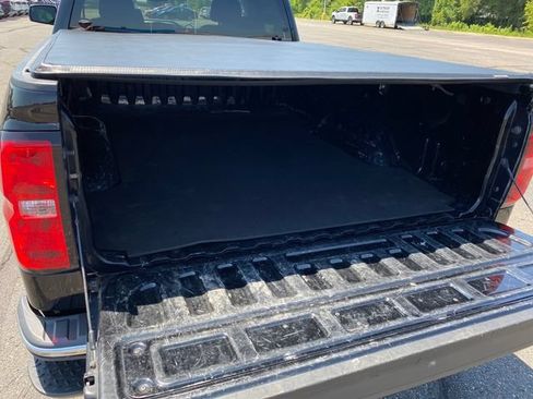 Used 2018 Chevrolet Silverado 1500 LT w/ All Star Edition AWD/4WD image 21
