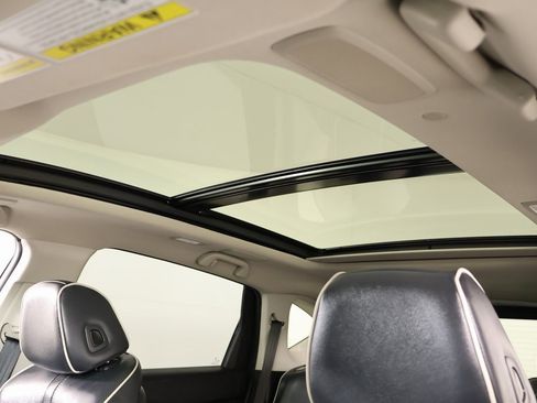 Used 2019 Acura RDX FWD w/ Advance Package image 18