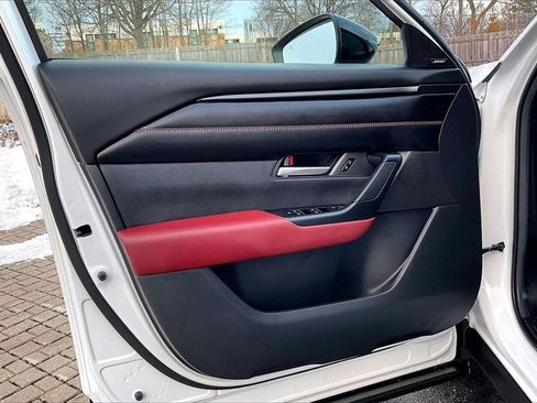 Certified 2025 MAZDA CX-50 AWD 2.5 Hybrid w/ Weather Package image 23