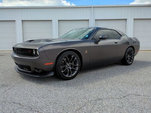 Used 2021 Dodge Challenger R/T Scat Pack image 2