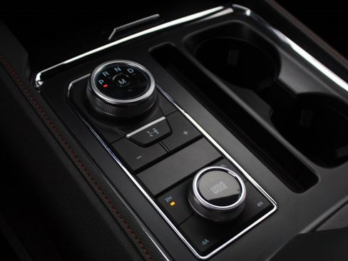 Used 2024 Ford Expedition Timberline image 31