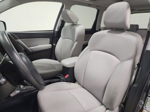 Used 2015 Subaru Forester 2.5i Premium w/ All-Weather Package image 23
