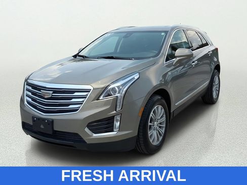 Used 2019 Cadillac XT5 Luxury AWD/4WD image 3