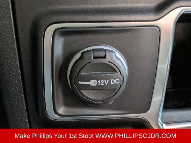 Certified 2022 Jeep Wrangler Sport AWD/4WD image 19