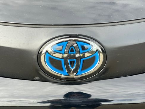 Used 2024 Toyota Sienna XLE image 47