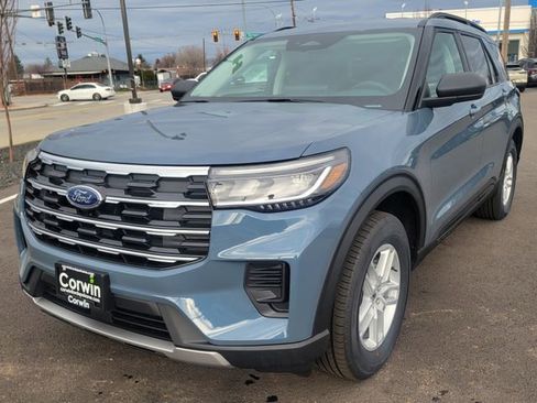 New 2026 Ford Explorer Active image 5