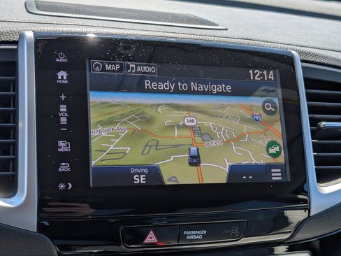 Used 2018 Honda Pilot Elite image 36