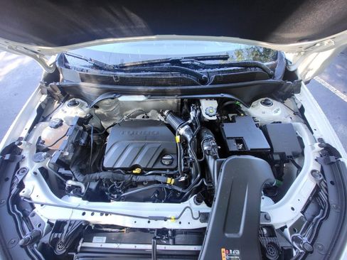 Used 2026 Buick Envista Preferred FWD image 9