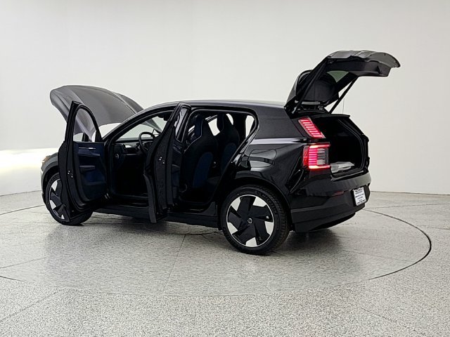 New 2026 Volvo EX30 Plus w/ Protection Package AWD/4WD image 12