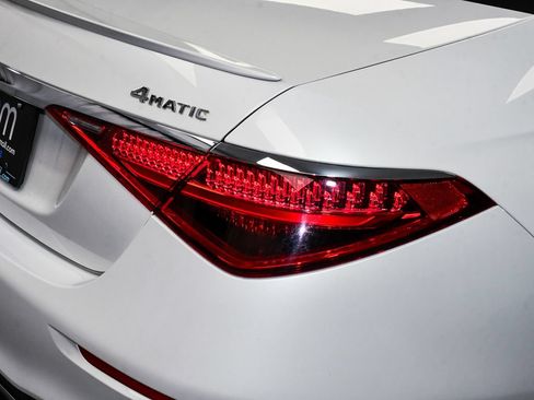 Used 2022 Mercedes-Benz S 500 4MATIC image 95