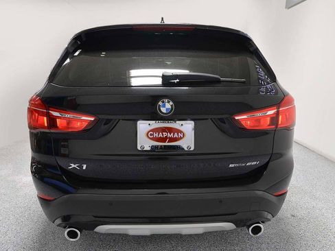 Used 2021 BMW X1 sDrive28i w/ Convenience Package image 4