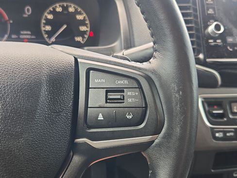 Used 2025 Honda Ridgeline Sport image 19