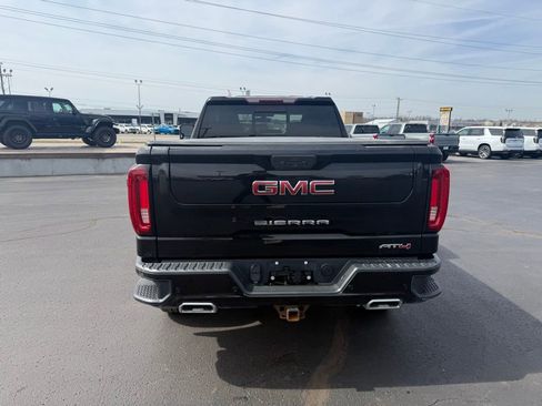 Used 2020 GMC Sierra 1500 AT4 w/ AT4 Premium Package image 6