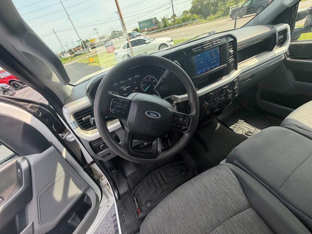 Used 2023 Ford F250 XL w/ STX Appearance Package AWD/4WD image 18