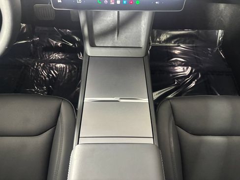 Used 2024 Tesla Model 3 Standard Range RWD image 17