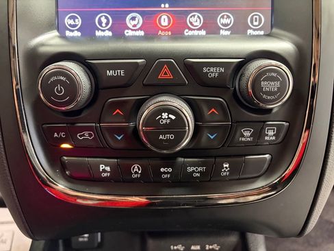 Used 2018 Dodge Durango GT w/ Premium Group AWD/4WD image 23