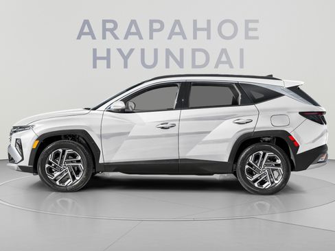 Used 2026 Hyundai Tucson Limited AWD/4WD image 3