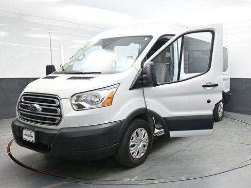 Used 2017 Ford Transit 350 XLT RWD image 30