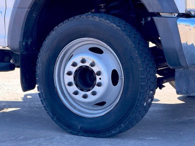 Used 2019 Ford F550 2WD Regular Cab Super Duty image 6