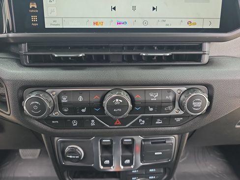 New 2026 Jeep Wrangler Sport AWD/4WD image 20