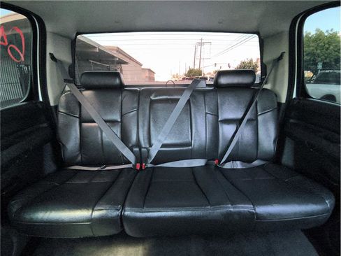 Used 2011 Chevrolet Silverado 2500 LT w/ Interior Plus Package image 8