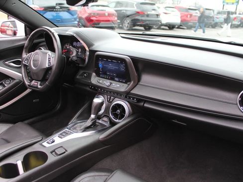 Used 2023 Chevrolet Camaro SS image 16