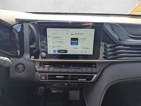 Certified 2025 Toyota Camry SE image 12