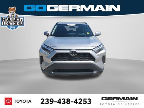 Used 2025 Toyota RAV4 XLE w/ Convenience Package FWD image 3
