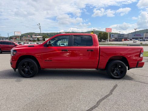 Used 2024 RAM 1500 Big Horn AWD/4WD image 3