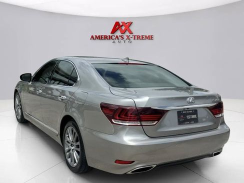 Used 2016 Lexus LS 460 w/ Comfort Package RWD image 4