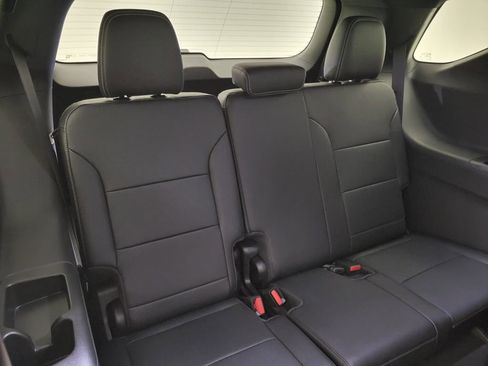 New 2026 Chevrolet Traverse LT w/ Driver Confidence Package FWD image 41