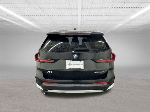 Used 2025 BMW X1 xDrive28i image 4