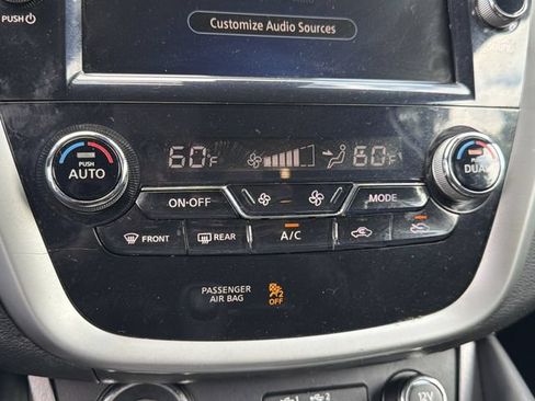 Used 2021 Nissan Murano SV FWD image 7
