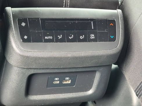 Used 2024 Nissan Pathfinder SV w/ Lighting Package (N92) AWD/4WD image 23
