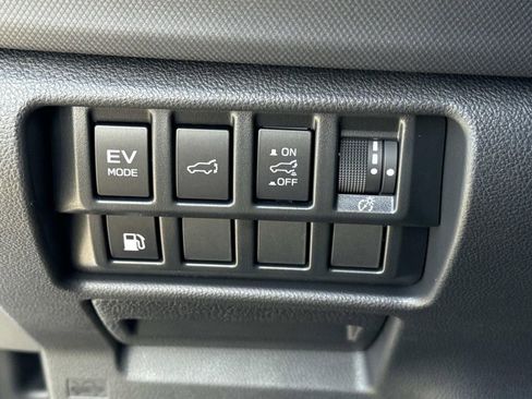 New 2025 Subaru Forester Touring image 42
