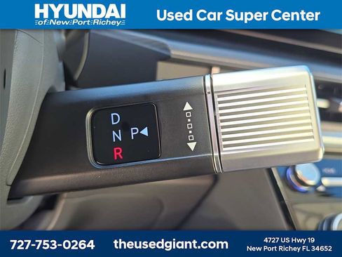 New 2026 Hyundai Santa Fe SE image 31