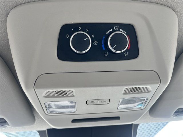 Used 2024 Ford Transit 350 XLT RWD image 33
