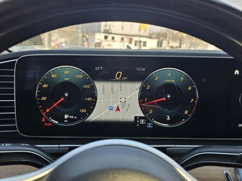 Used 2021 Mercedes-Benz GLE 350 4MATIC w/ Premium Package image 23